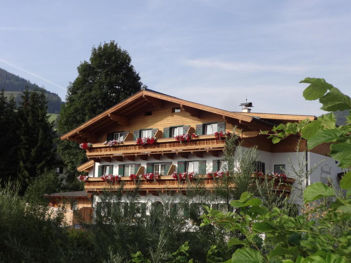 Gourmet-Hotel Gruenwald Leogang Ngoại thất bức ảnh